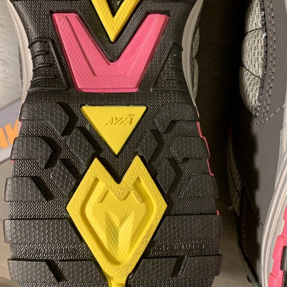 Avia Athletic Sport Sneaker / NWT - Picture 14 of 16